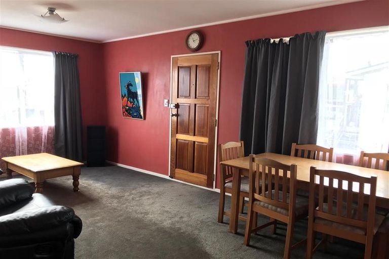 Photo of property in 2/6 Cockburn Street, Kilbirnie, Wellington, 6022