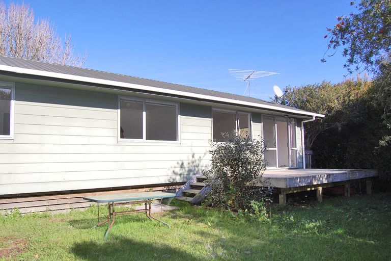Photo of property in 23b Foster Crescent, Snells Beach, 0920