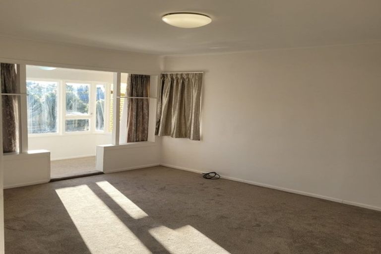 Photo of property in 34 Titoki Street, Te Atatu Peninsula, Auckland, 0610