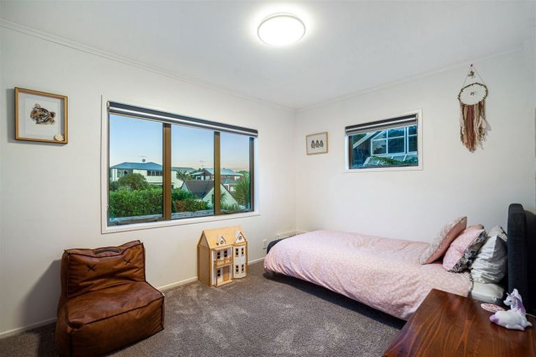Photo of property in 1/16 Gordon Avenue, Milford, Auckland, 0620