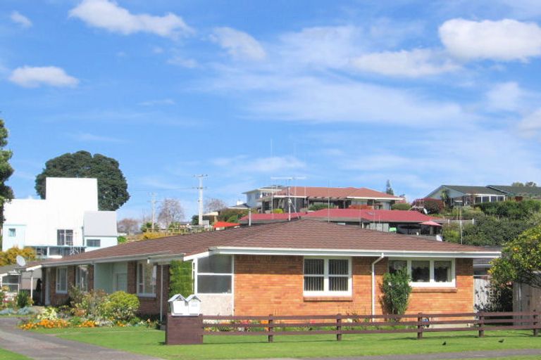 Photo of property in 108 Chapel Street, Otumoetai, Tauranga, 3110