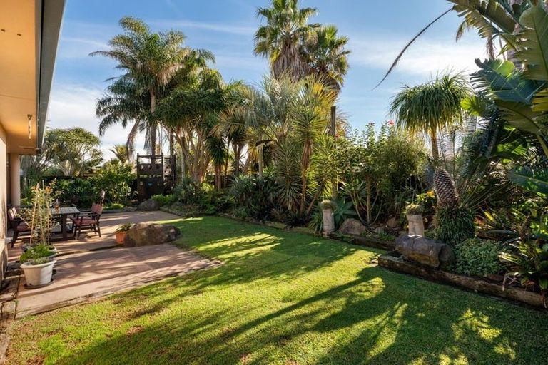 Photo of property in 34 Kahira Crescent, Papamoa Beach, Papamoa, 3118