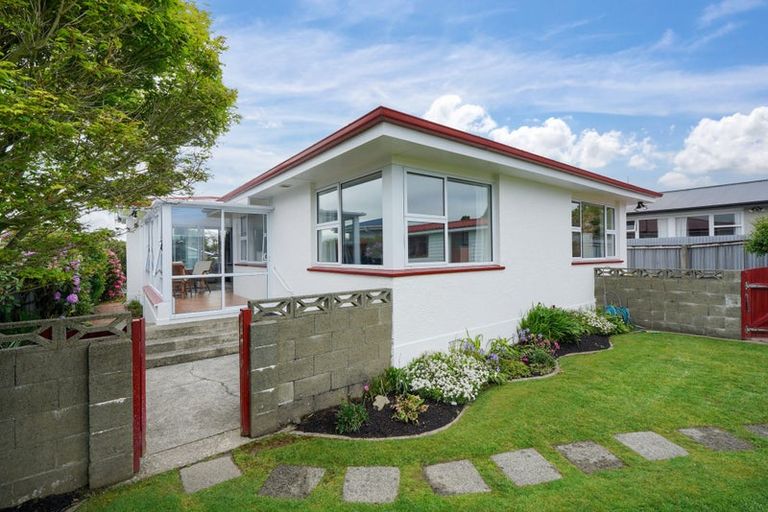 Photo of property in 14 Fern Street, Hargest, Invercargill, 9810