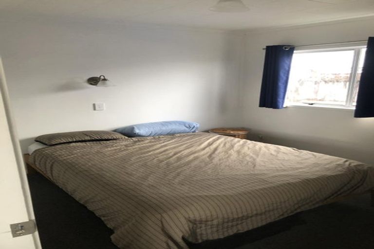 Photo of property in 56 Puriri Road, Manurewa, Auckland, 2102