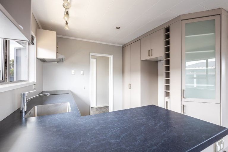 Photo of property in 41 Lantana Avenue, Bell Block, New Plymouth, 4312