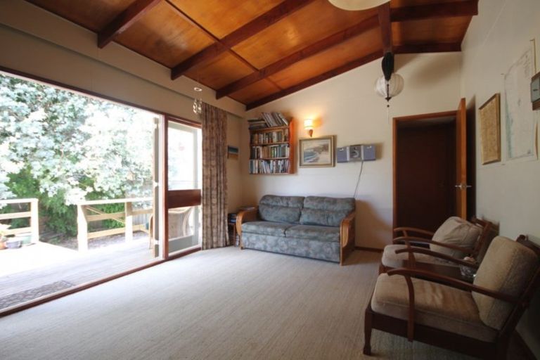 Photo of property in 24 Lowe Park Lane, Pauanui, Hikuai, 3579