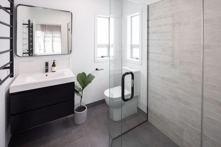 Photo of property in 119 Arataki Road, Havelock North, 4130