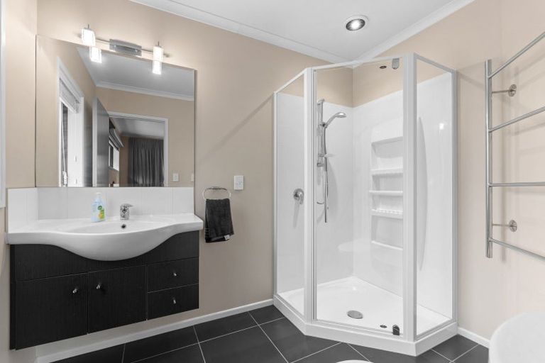 Photo of property in 863 Tarata Road, Kaimata, Inglewood, 4387