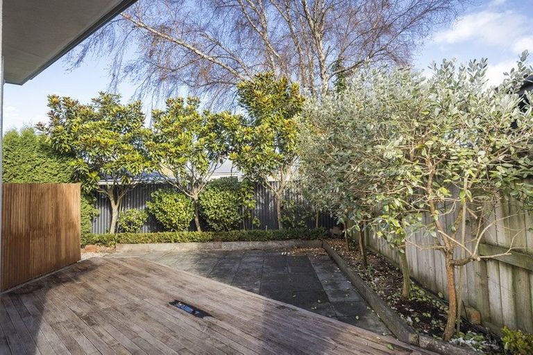 Photo of property in 28a South Street, West End, Palmerston North, 4410