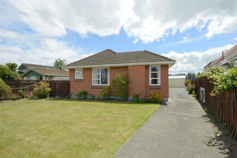Photo of property in 797 Main North Road, Belfast, Christchurch, 8051