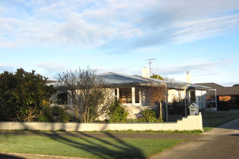 Photo of property in 52 Dublin Street, Windsor, Invercargill, 9810