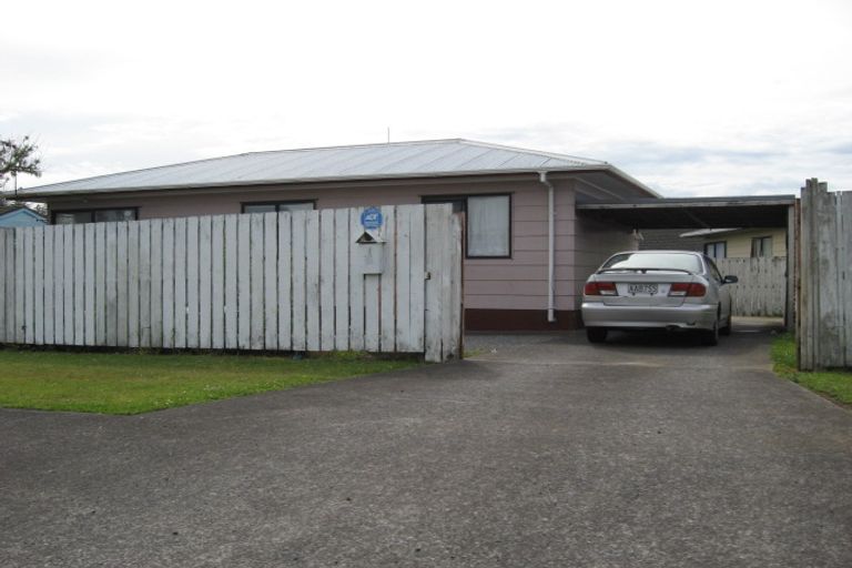 Photo of property in 2/11 Court Town Close, Mangere, Auckland, 2022