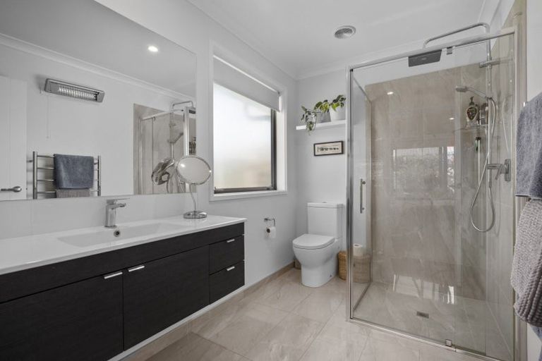 Photo of property in 40 Charlotte Drive, Omokoroa, 3114