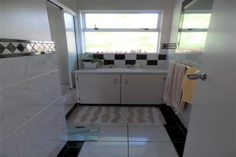 Photo of property in 99 Jonathon Street, Brookfield, Tauranga, 3110