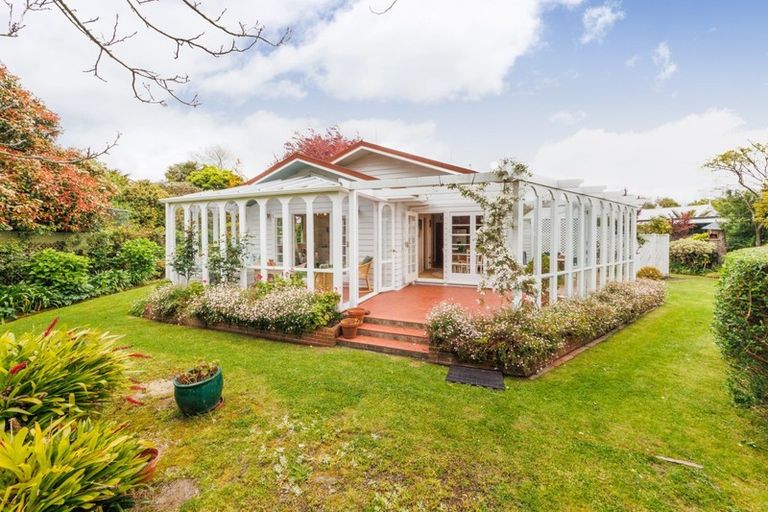Photo of property in 85 Te Awe Awe Street, Hokowhitu, Palmerston North, 4410