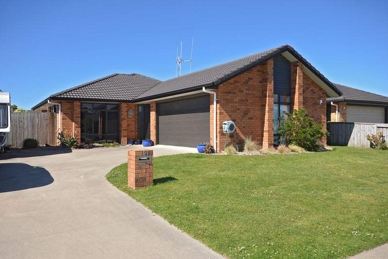 Photo of property in 107 Doncaster Drive, Papamoa Beach, Papamoa, 3118
