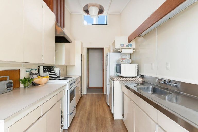 Photo of property in 4 Michael Avenue, Mount Pleasant, Christchurch, 8081