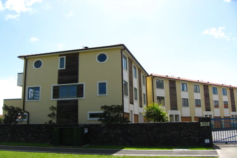 Photo of property in 22/595 Laurie Southwick Parade, Gulf Harbour, Whangaparaoa, 0930