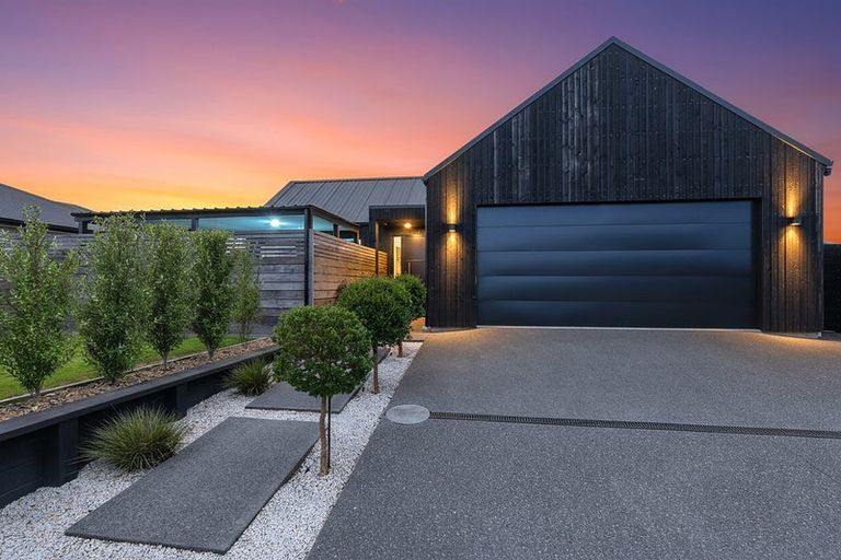 Photo of property in 46 Charles Upham Drive, Rangiora, 7400
