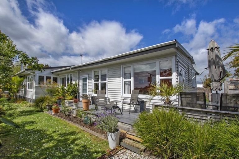 Photo of property in 2 Spedding Road, Tikipunga, Whangarei, 0112