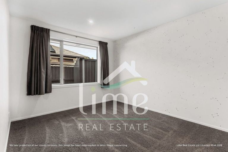 Photo of property in 40 Brockelbank Drive, Kaiapoi, 7630