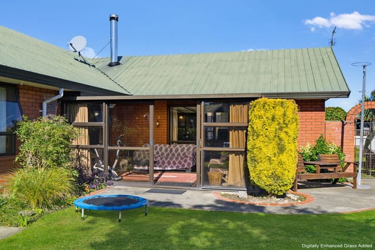 Photo of property in 274 Kingsbury Avenue, Rangiora, 7400