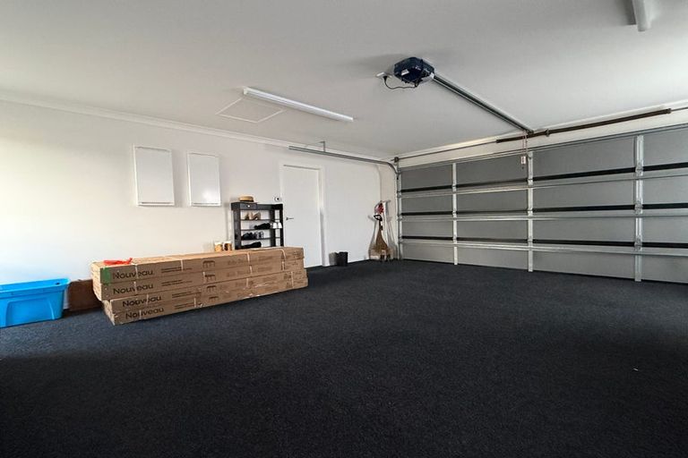 Photo of property in 79 Hinemoa Street, Levin, 5510