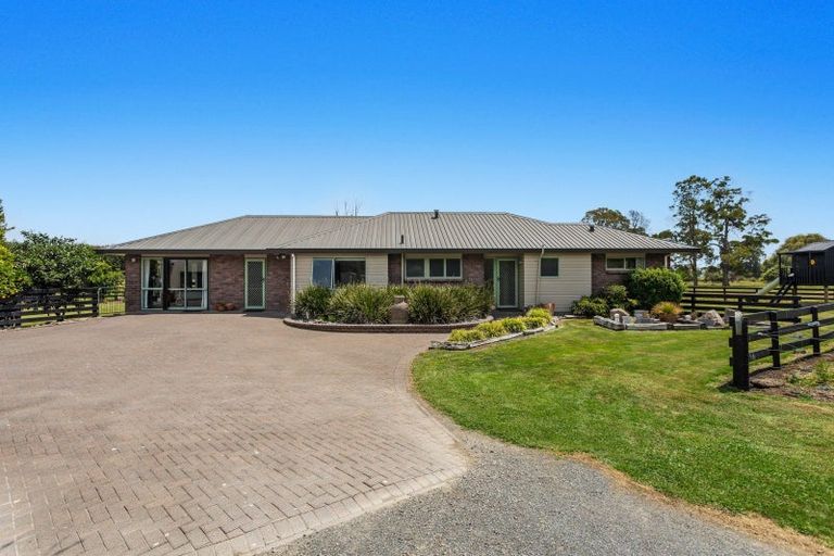 Photo of property in 27 Putiki Road, Edgecumbe, Whakatane, 3193