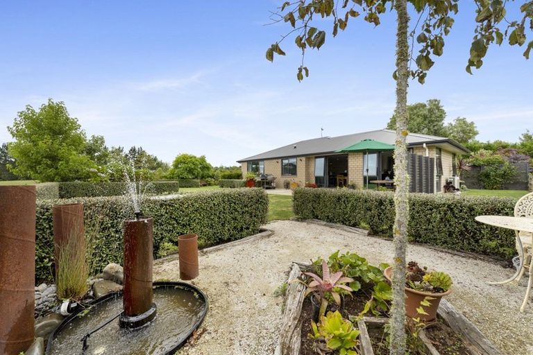 Photo of property in 1369 Egmont Road, Egmont Village, Inglewood, 4386