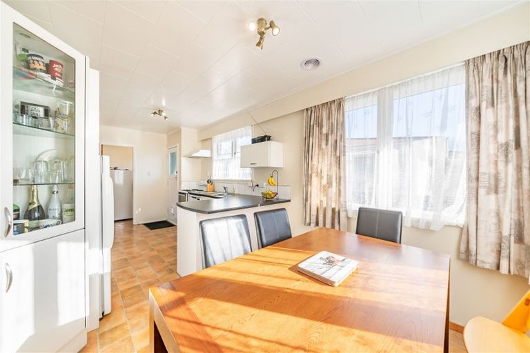 Photo of property in 19 Mcleod Street, Elderslea, Upper Hutt, 5018