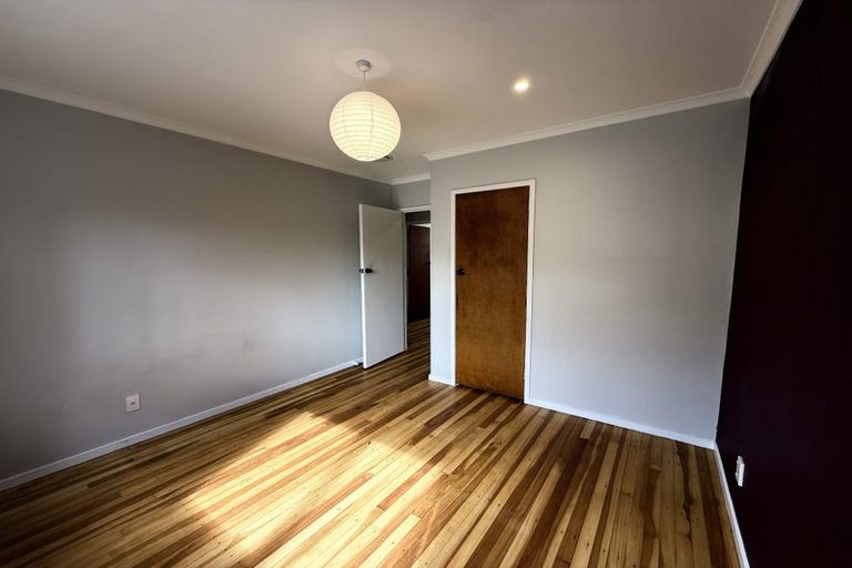 Photo of property in 87 Taurus Crescent, Beach Haven, Auckland, 0626