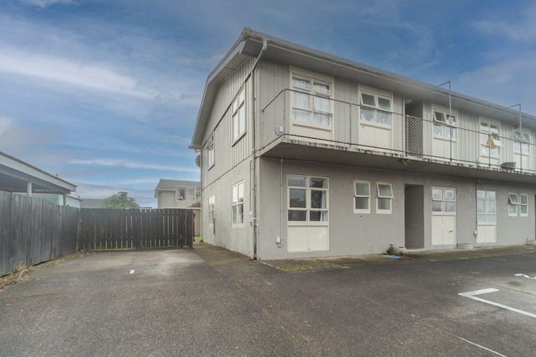 Photo of property in Wellway Flats, 45 Mcparland Street, Ebdentown, Upper Hutt, 5018