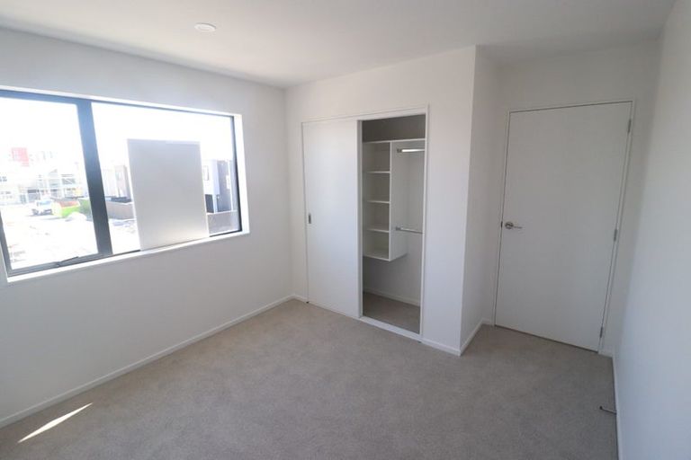 Photo of property in 4 Autumn Blaze Street, Hobsonville, Auckland, 0616