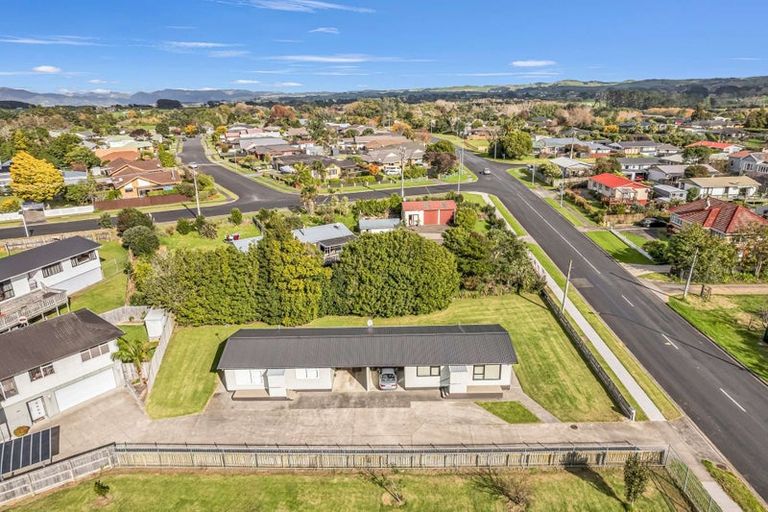 Photo of property in 140b Queen Street, Waiuku, 2123