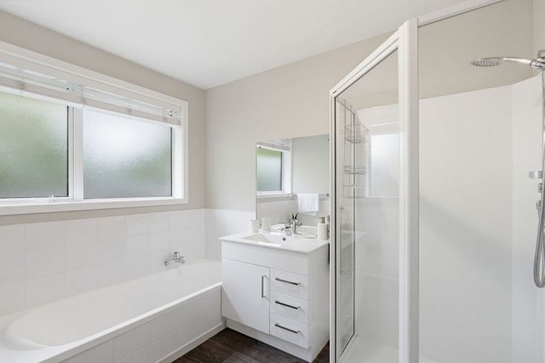 Photo of property in 38 Fern Drive, Halswell, Christchurch, 8025