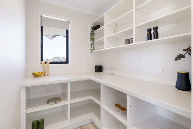 Photo of property in 38 Rose Berry Crescent, Flagstaff, Hamilton, 3210