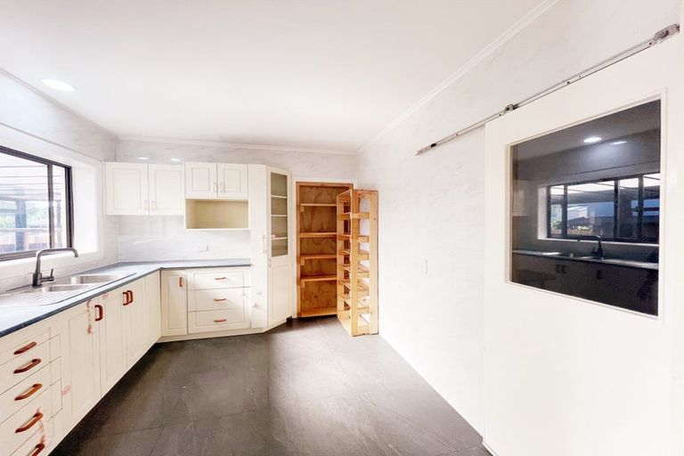 Photo of property in 43 Mclean Avenue, Papatoetoe, Auckland, 2025