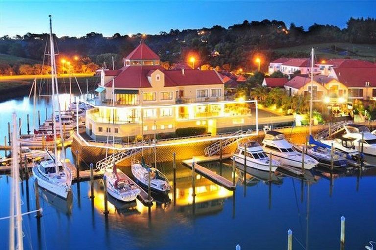 Photo of property in 117 Waterside Crescent, Gulf Harbour, Whangaparaoa, 0930