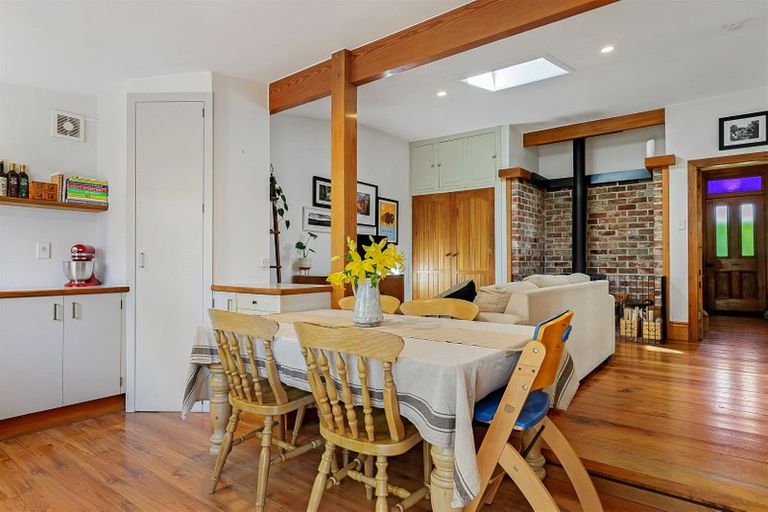 Photo of property in 8 Vienna Street, Waltham, Christchurch, 8023