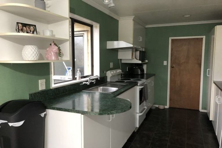 Photo of property in 40a Pencarrow Street, Highbury, Palmerston North, 4412