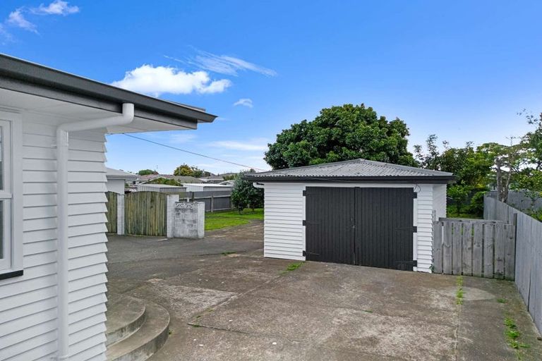 Photo of property in 69 Bledisloe Road, Maraenui, Napier, 4110