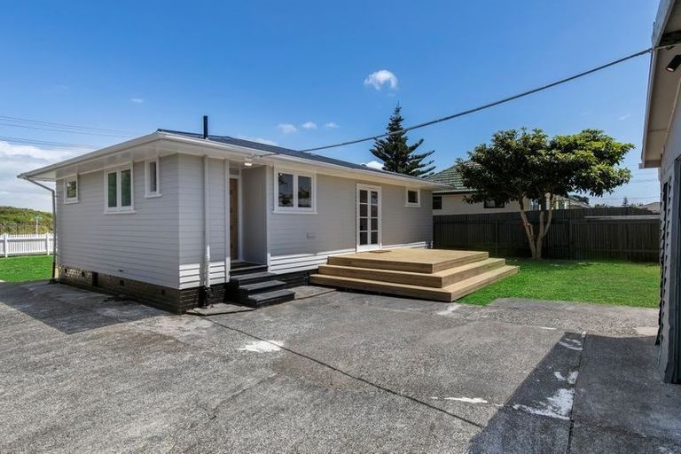 Photo of property in 3 Gee Place, Mangere East, Auckland, 2022