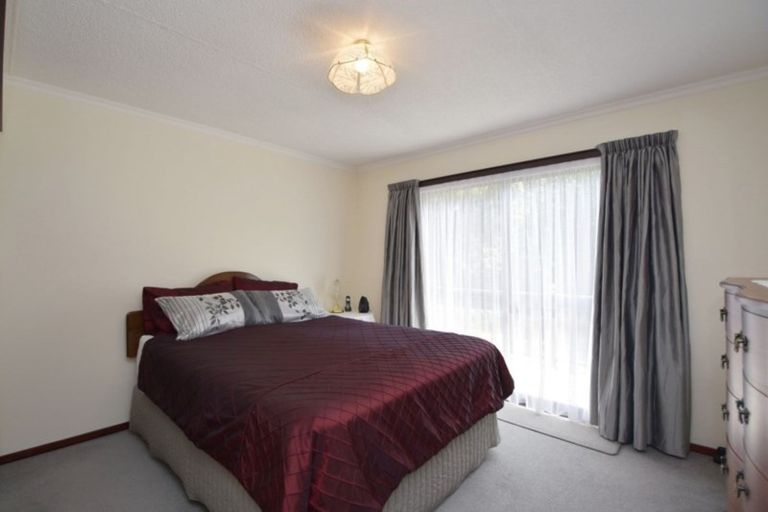 Photo of property in 34 Marama Avenue North, Otatara, Invercargill, 9879