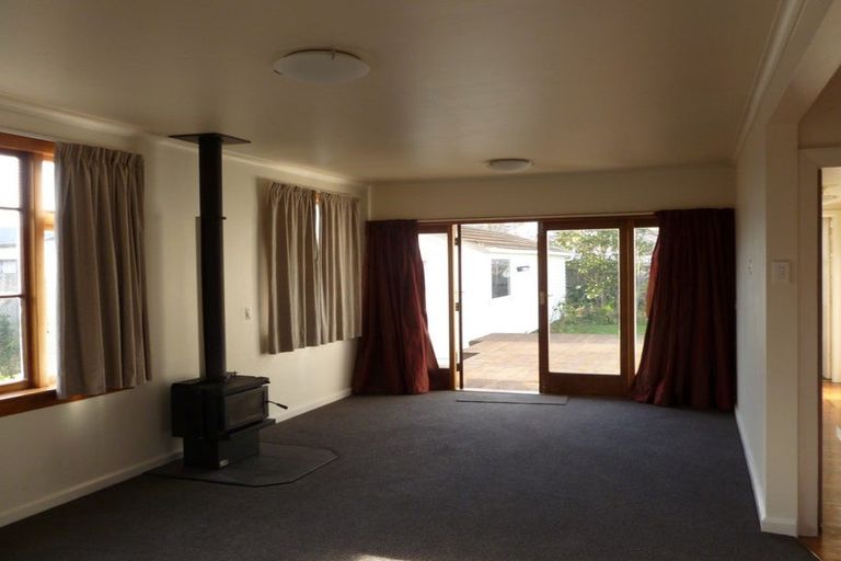 Photo of property in 62 Tilford Street, Woolston, Christchurch, 8062