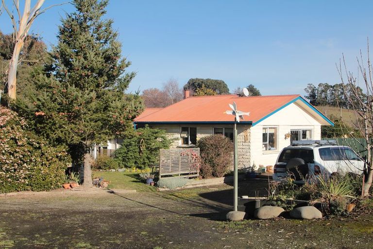 Photo of property in 52 Wellington Street, Enfield, Oamaru, 9491