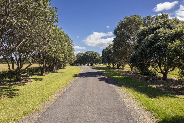 Photo of property in 398e Lees Road, Hahei, Whitianga, 3591