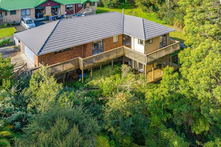 Photo of property in 57b Lonely Road, Fairview Heights, Auckland, 0632