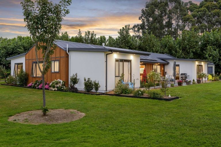 Photo of property in 6 Hallfield Drive, Ohoka, Kaiapoi, 7692