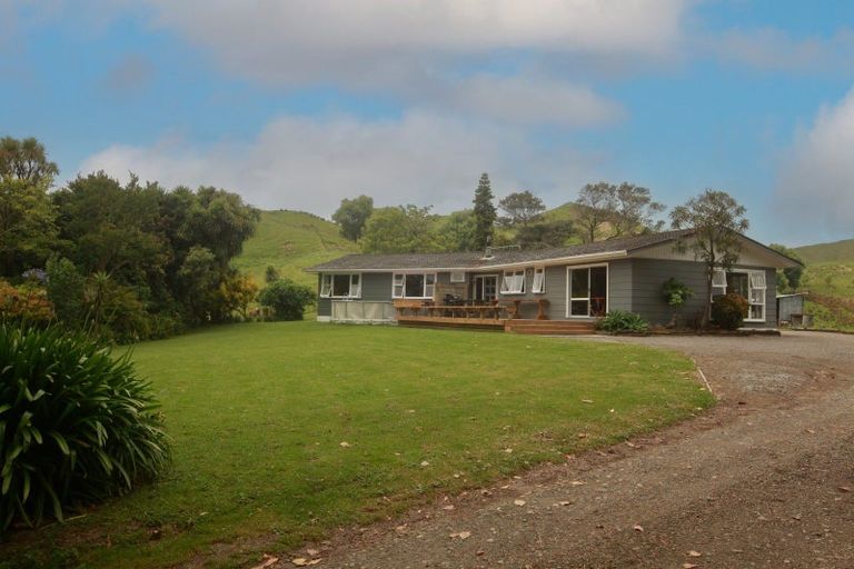 Photo of property in 109 Paremata Branch Road, Tolaga Bay, 4077