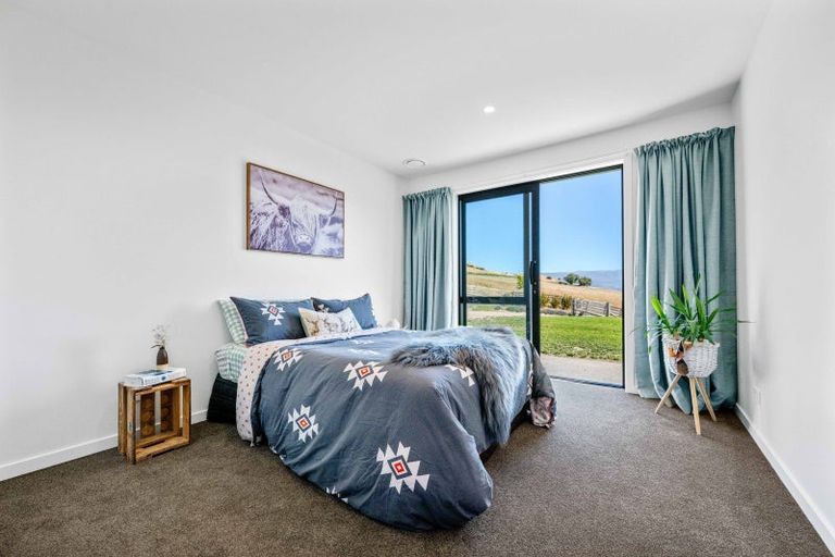 Photo of property in 236 Hawksburn Road, Nevis, Cromwell, 9384